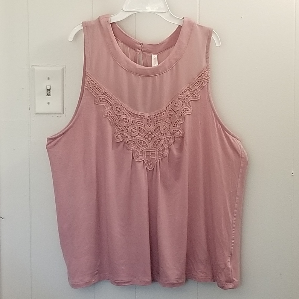Soft Pink Sleeveless Blouse with Mesh and Crochet